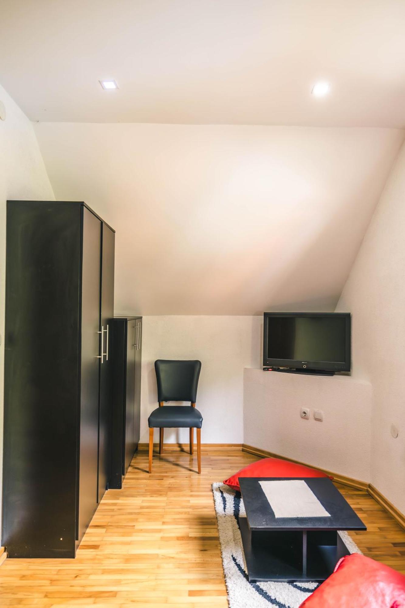 Lodge Zeleni Svet Crni Vrh Exterior foto