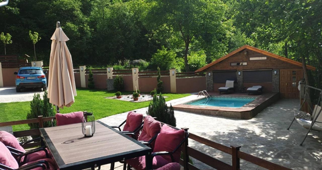 Lodge Zeleni Svet Crni Vrh Exterior foto